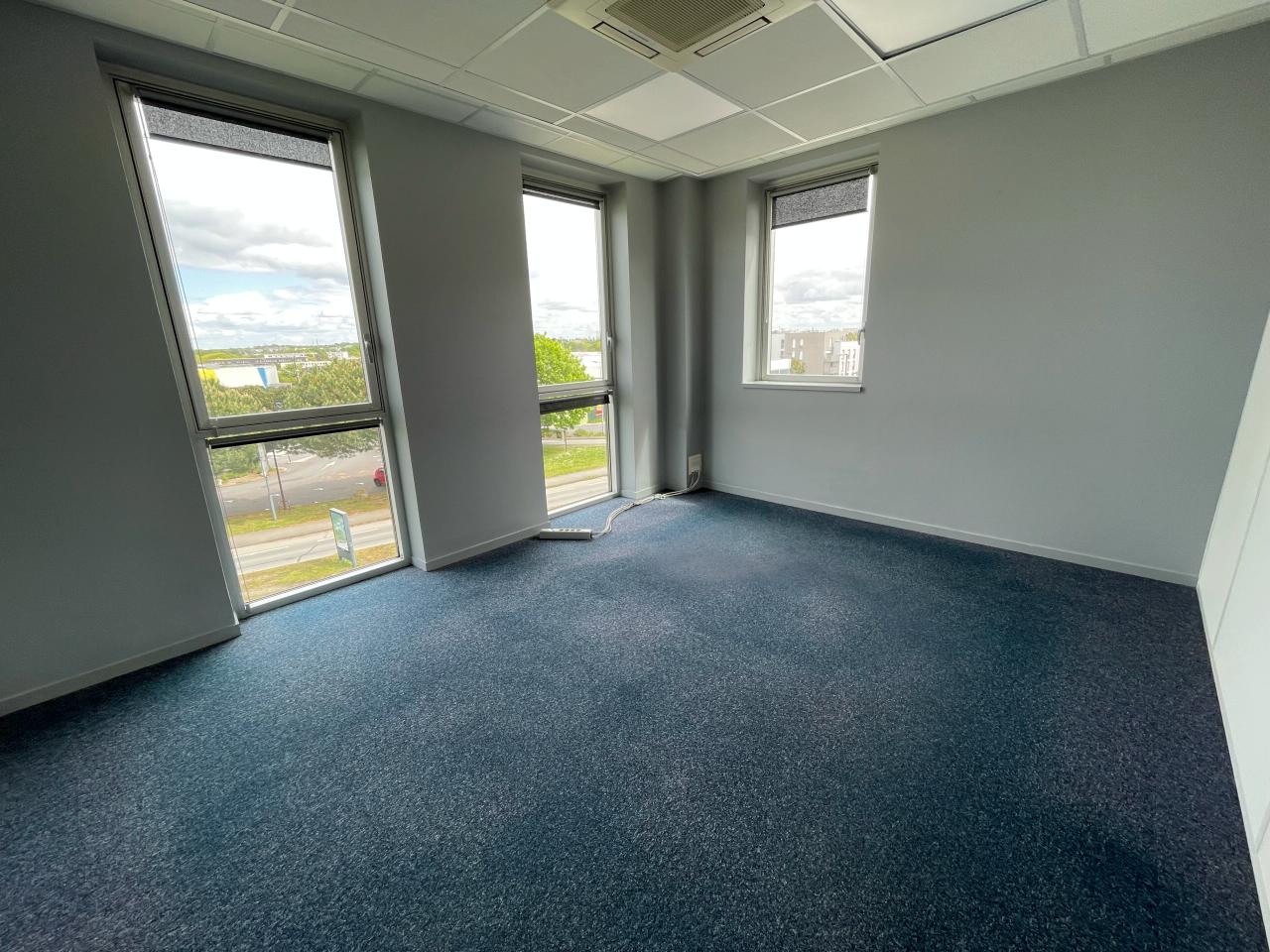 Bureau Rennes 1246m² Location bureau Rennes Ille-et-Vilaine OLBUR2316654 9